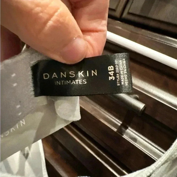 DANSKIN BRA 34B gray - Picture 3 of 3